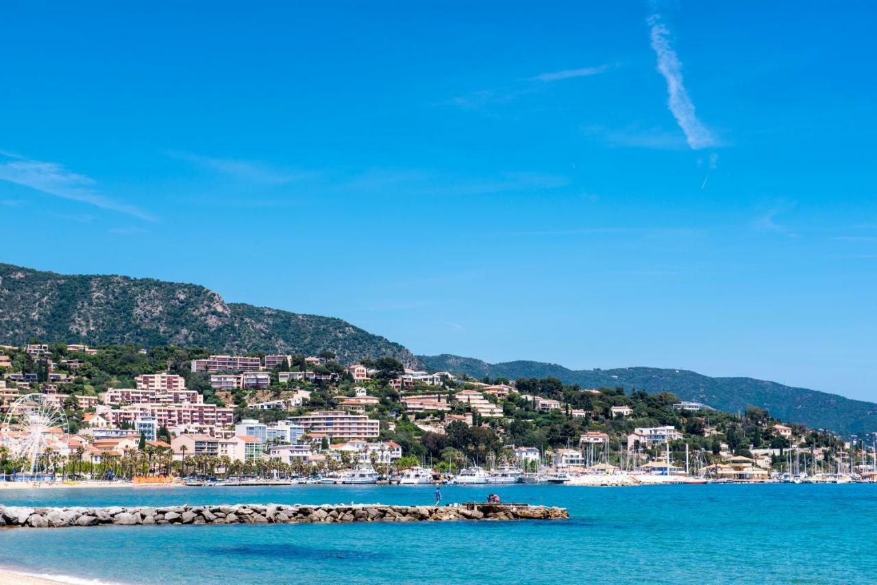 Hotel Club Oustal Del Mar Le Lavandou Esterno foto